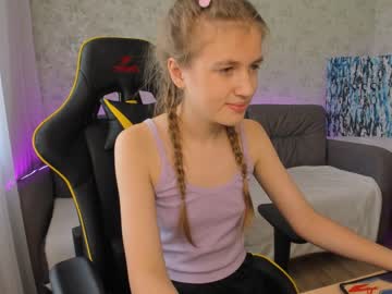 cam girl nelly_mine image #2505075