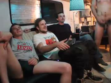 cam man hollandhousestudios image #1338952