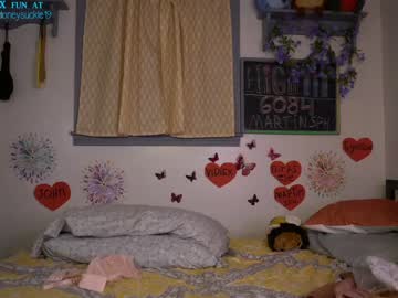 cam girl 19honeysuckle image #1094860