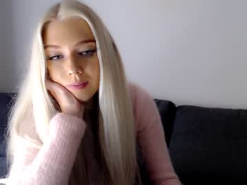 cam girl pervyblonde image #2734182