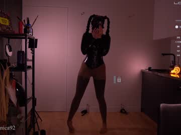cam girl bronnica image #2901377