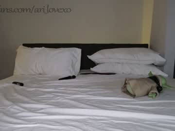 cam couple ari_lovexo image #3891892