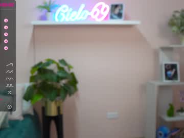 cam girl cielo69_ image #153720