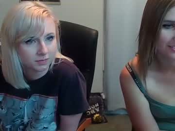 cam couple sk1910 image #3931792