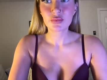 cam girl bellahollands image #4000548