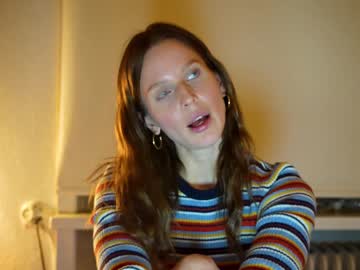 cam girl ellaa91 image #2836536