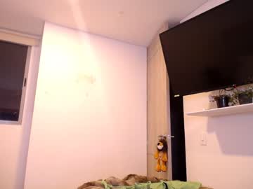 cam girl courtneyhonney image #864160