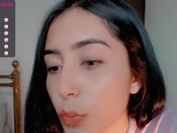cam girl gummy_bear7 image #2692298