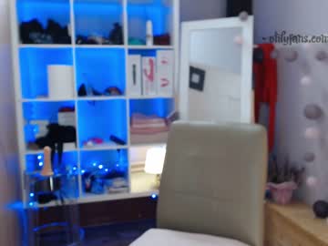 cam girl taralanes image #336652