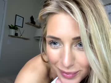cam girl theselina_kyle image #892937