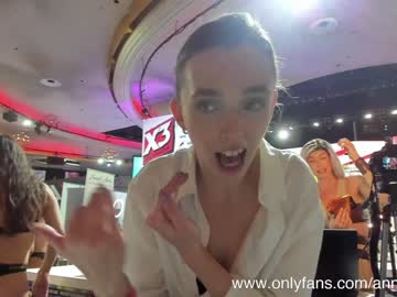 cam girl annabisoux image #3490900