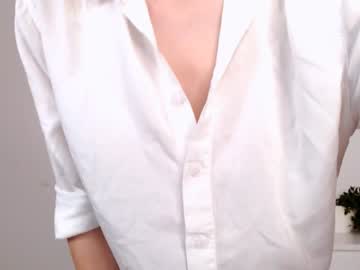 cam girl emmi_rosee image #1377930
