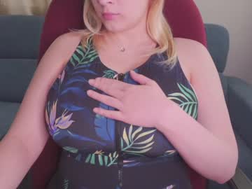 cam girl aveksmr image #1618494