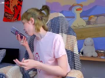 cam girl littlething88 image #1361038