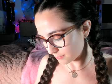 cam girl littlee33 image #87791