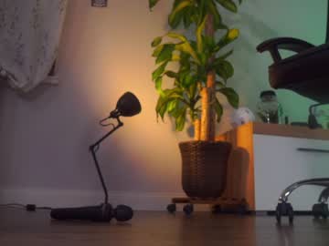cam girl juicyandthepussyblvd image #2776391