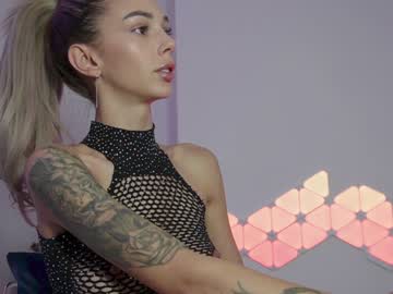 cam girl hotfallingdevil image #2777347