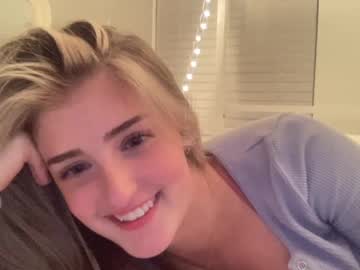 cam girl averymiller18 image #4044054