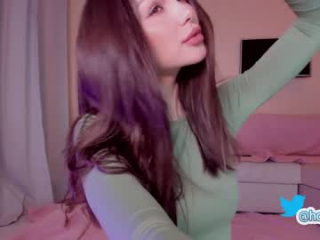 cam girl hollyextra image #2914348