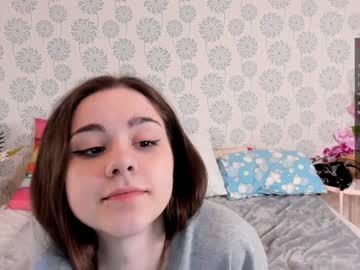 cam girl ainaschavell image #2036559