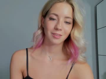 cam girl emmi_rosee image #101531