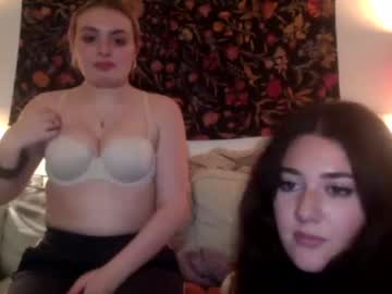 cam girl saphirreprincess333 image #3277160
