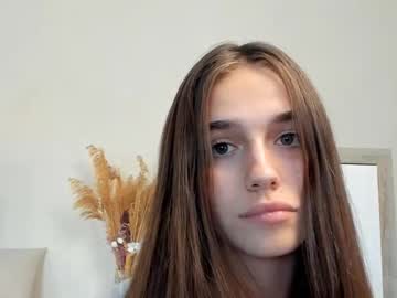 cam girl whitneyfarro image #4009230