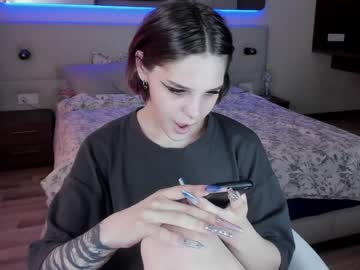 cam tranny dickdiva image #2240037