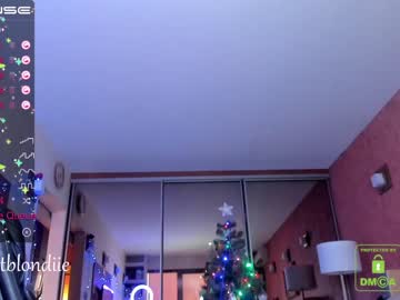 cam girl bestblondiiecb image #3207054