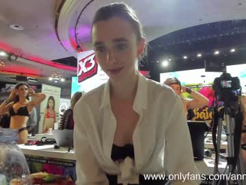 cam girl annabisoux image #3491108