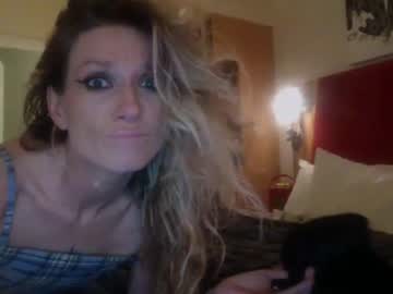 cam couple alisexual image #3342224