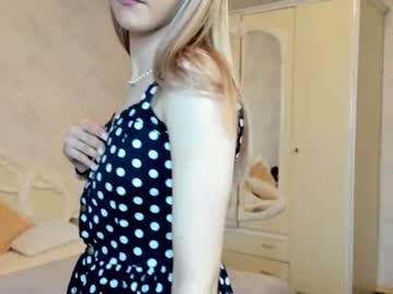 cam girl milliebraun image #2230807
