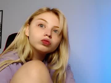 cam girl shy_blondiee image #3775936