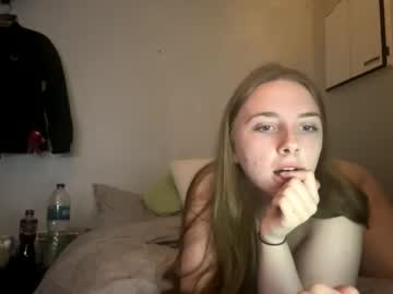 cam girl magicalmayaa_ image #4028099