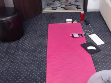 cam girl carmela_fox image #3894381