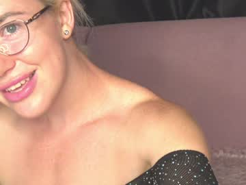 cam girl xtina__ image #2249096