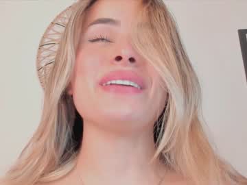 cam girl antonia_savatto_ image #399384