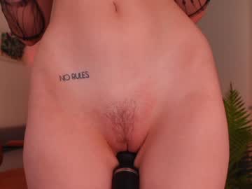 cam girl vixenp image #2494835