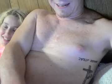 cam couple strangerth1ngs image #2402790