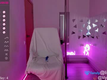 cam girl lily_ewing image #3903426