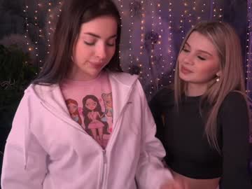 cam girl kira0541 image #3624940