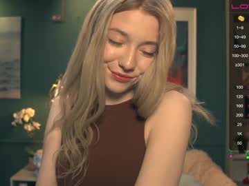 cam girl effielin image #818361