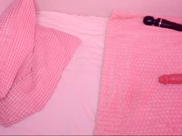 cam girl aveksmr image #3297203