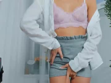 cam girl emmi_rosee image #1199085