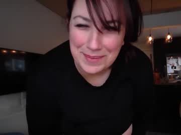 cam girl anniegetyourgun image #892452