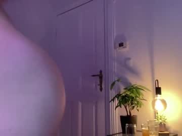 cam girl strawberryjamx image #3131587