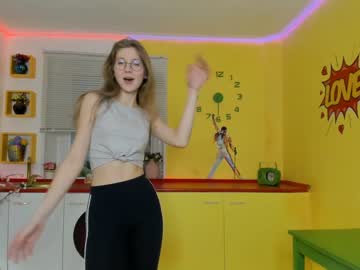 cam girl avis_ryan image #1082442