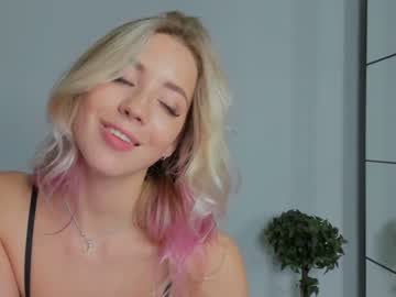 cam girl emmi_rosee image #102165