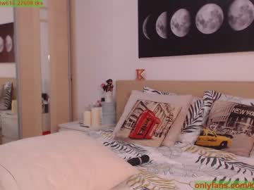 cam girl karlaowliam image #1175120