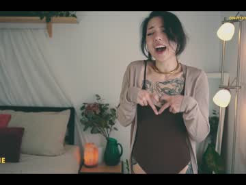 cam girl sorenyu image #188583